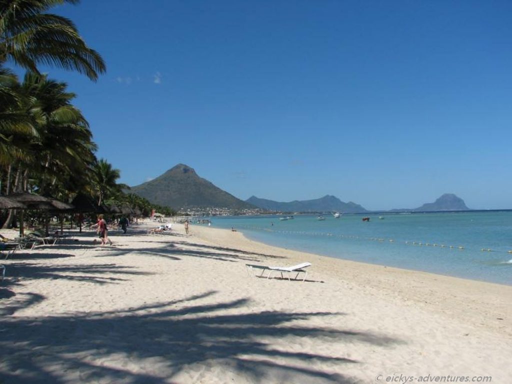 Strand am La Pirogue