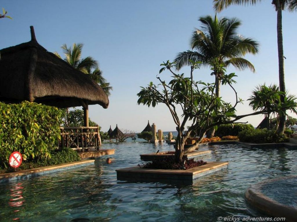 am Pool