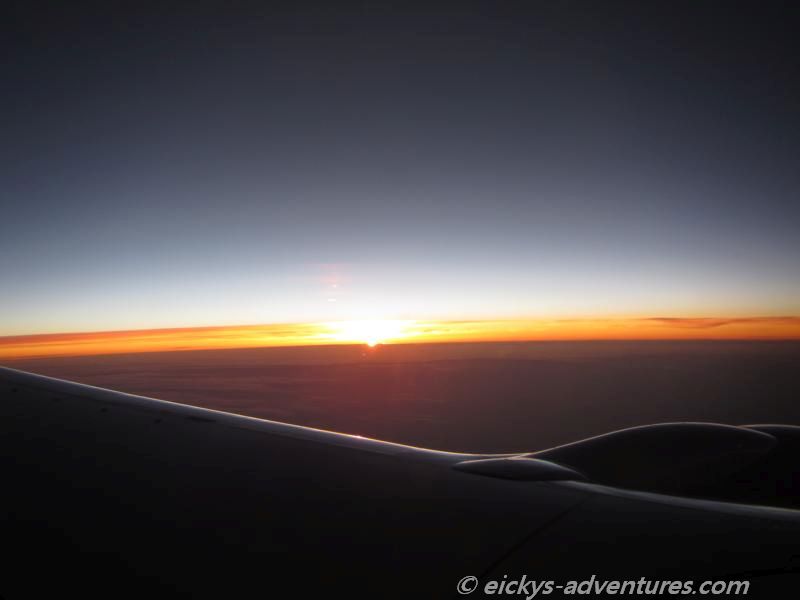 Sonnenuntergang über den Wolken Sonnenuntergang über den Wolken