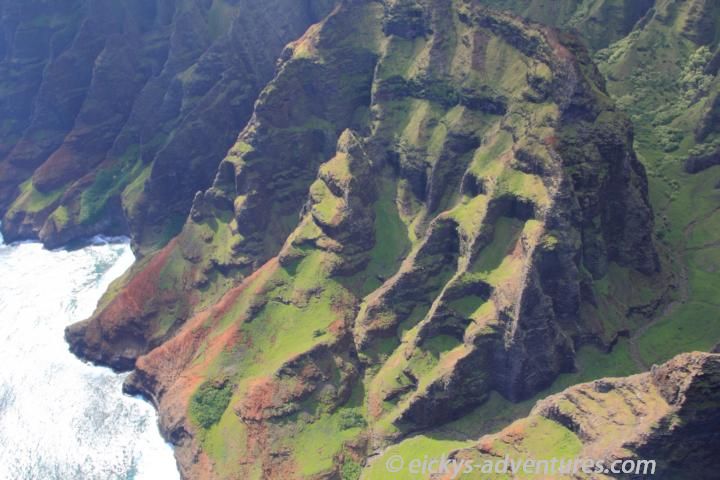 Heli-Flug entlang der Na Pali Coast Heli-Flug entlang der Na Pali Coast