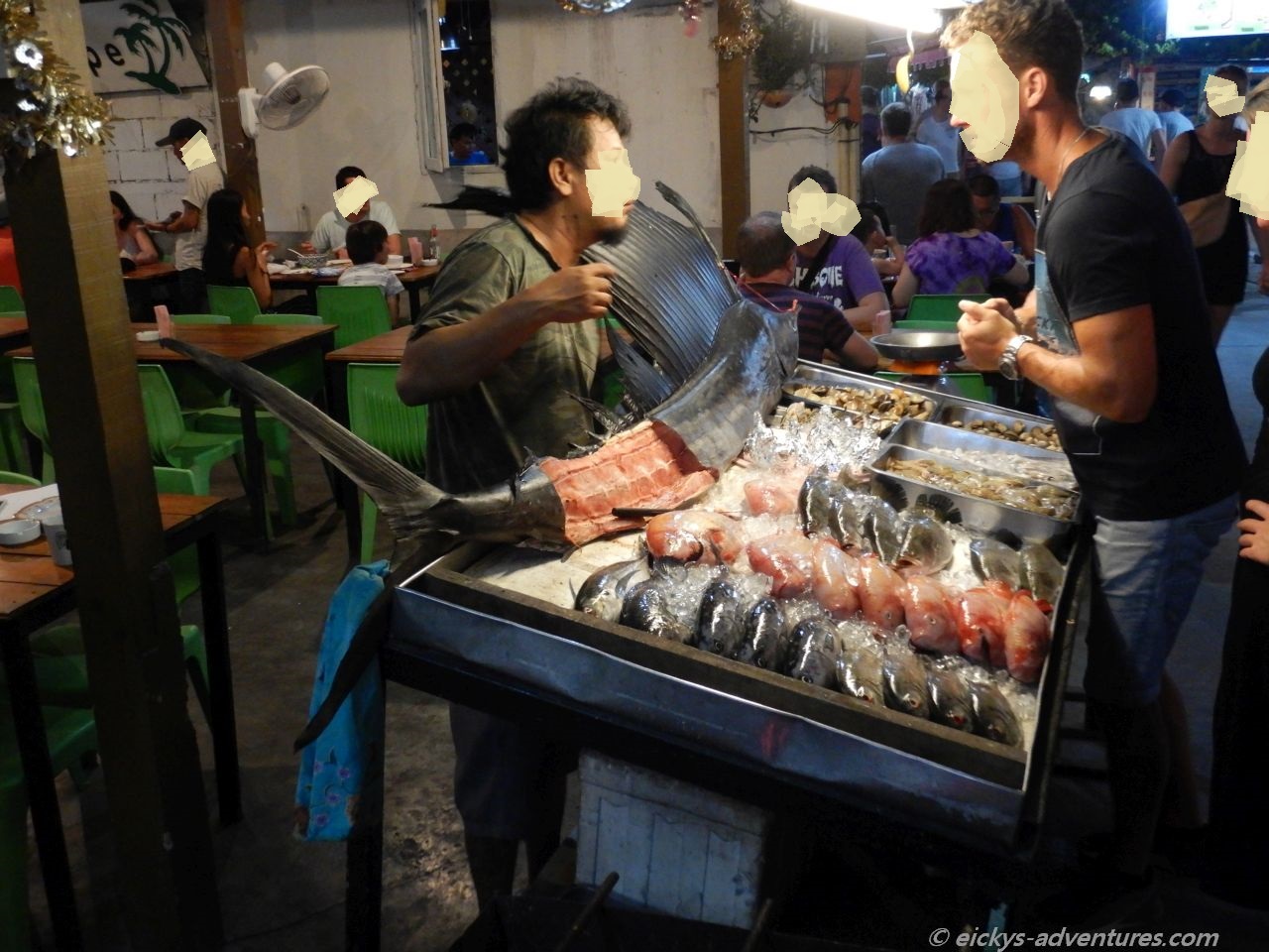 Fisch auf der Walking Street Fisch auf der Walking Street